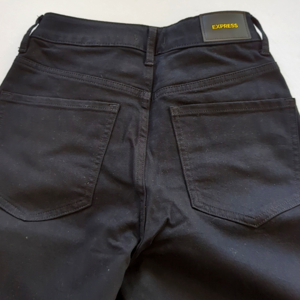 Express Jeans Curvy Skinny High Rise - Picture 5 of 6